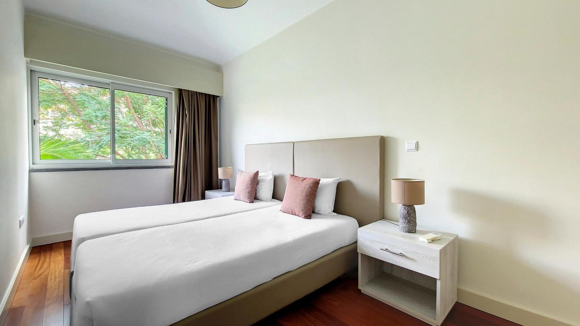 Villa Laura By Lovelystay Calheta  Buitenkant foto